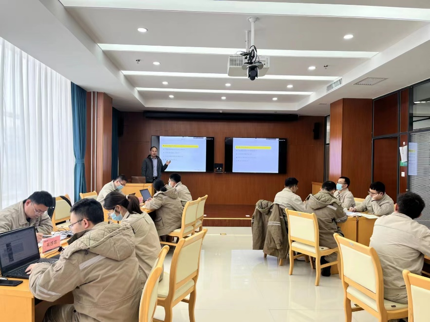 内蒙古某电力企业精益黄带强化培训如期举办！
